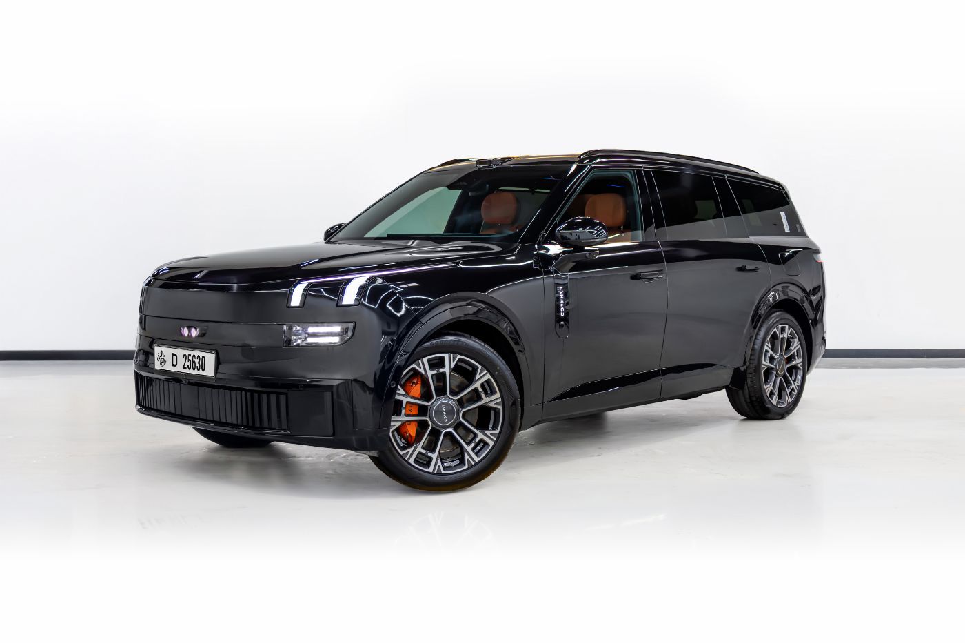 Lynk & Co 900