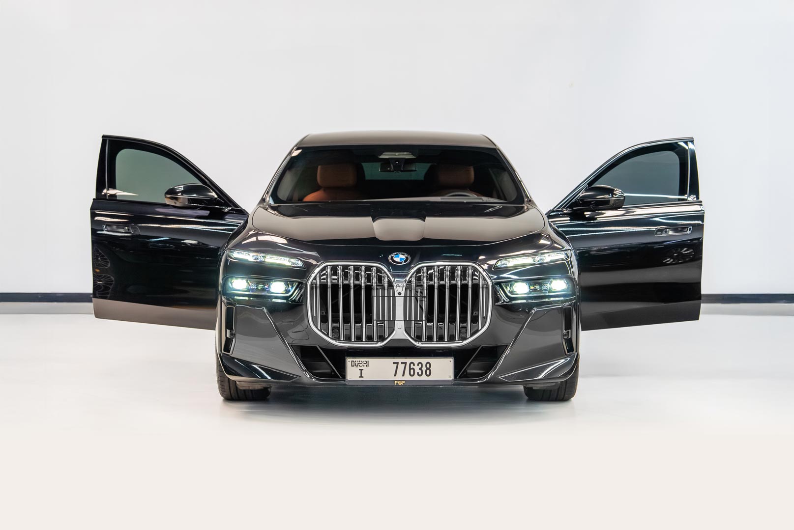 BMW 735i  Rental Dubai