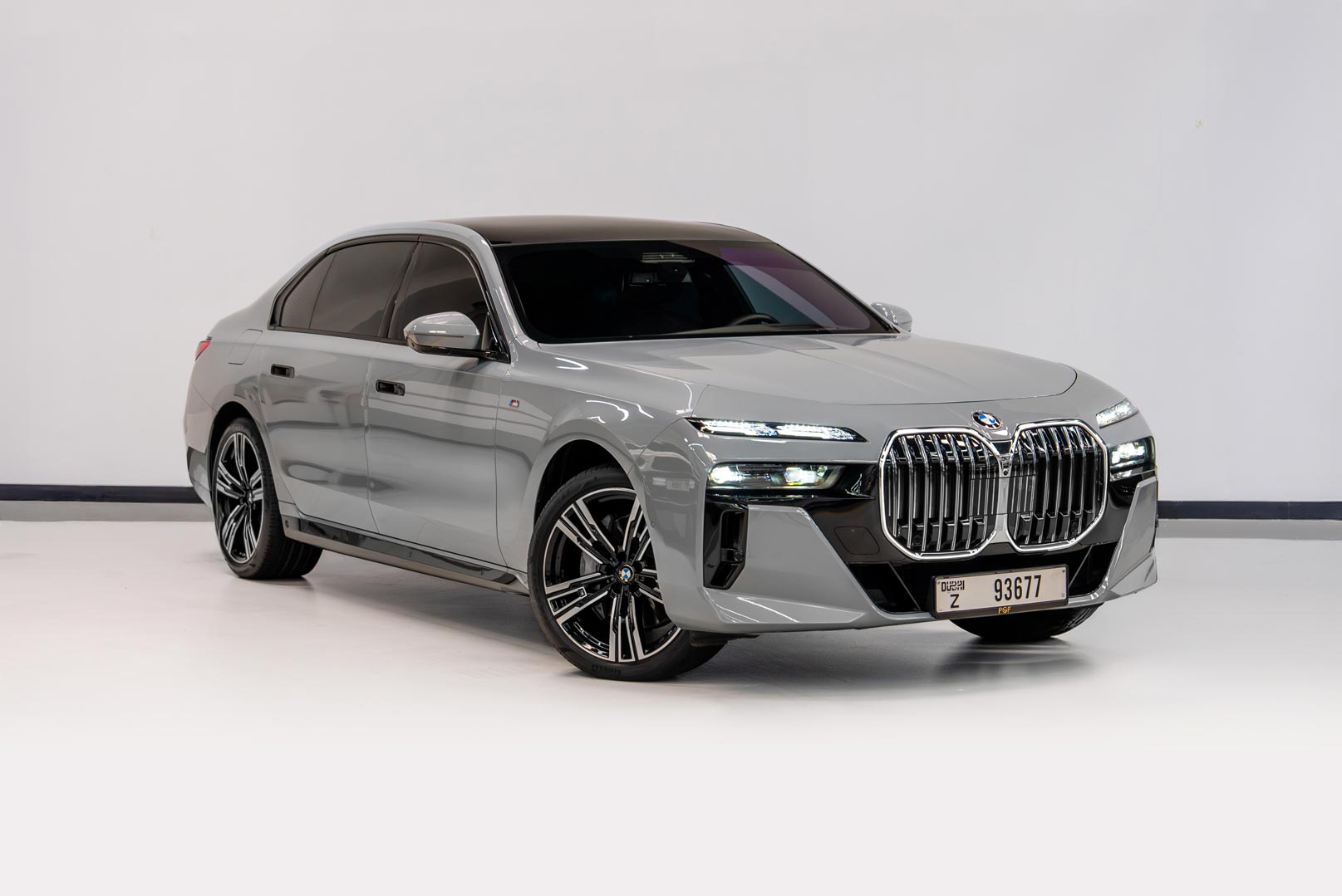 BMW 740i Rental Dubai
