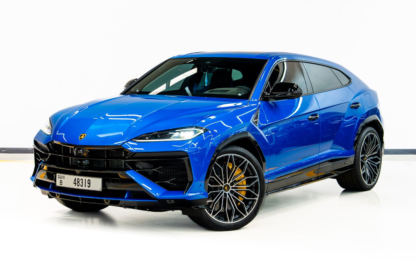 Lamborghini Urus SE Rental Dubai